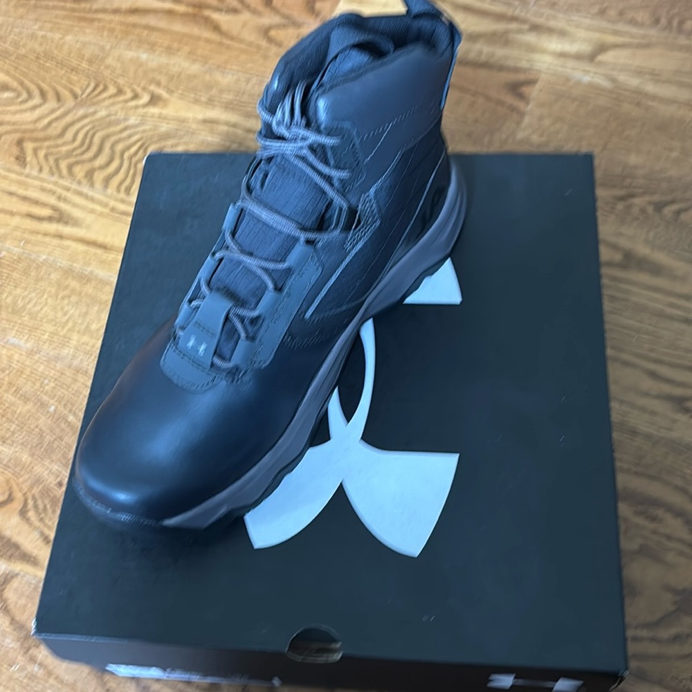 Under Armor UA Stellar G2 6” tactical shoe boot sneaker New! Mens.